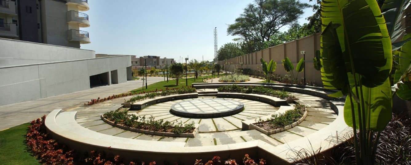  azalea Landscaped Gardens