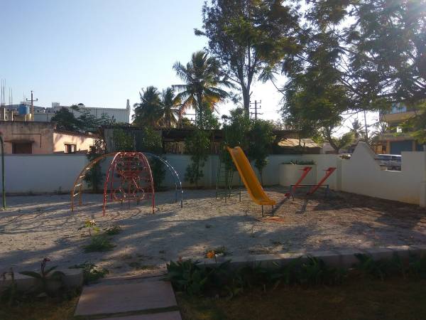  laurel Children's play area