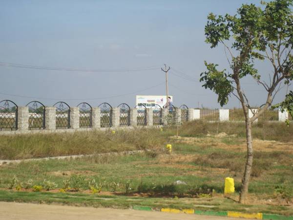Images for Main Other of Mahidhara Central Plot Images for Main Other of Mahidhara Central Plot