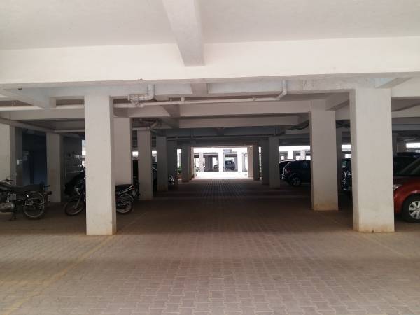  mahika Car Parking