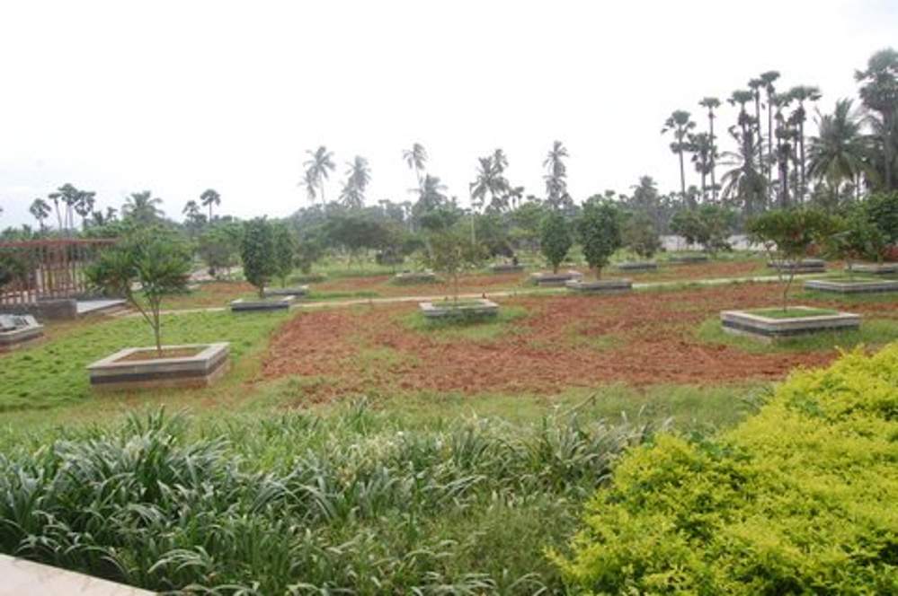  crest Images for Amenities of Legend Crest