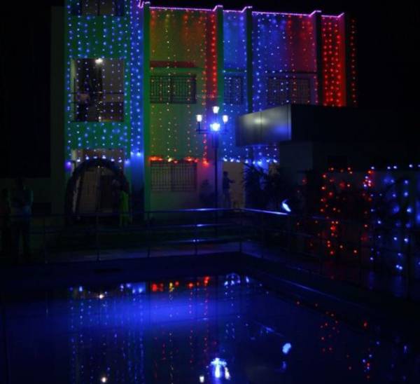 Swimming Pool indus Swimming Pool