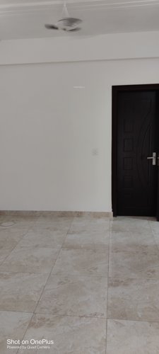  prime-390 Living Area