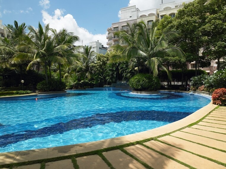  diamond district Swimming Pool