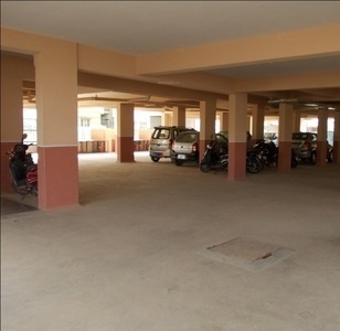  livinston Car Parking