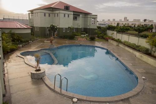  renaatus-swarnabhoomi Swimming Pool