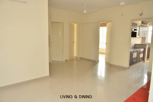  brooksdale Living Area