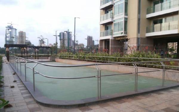  wallace-fortuna Swimming Pool