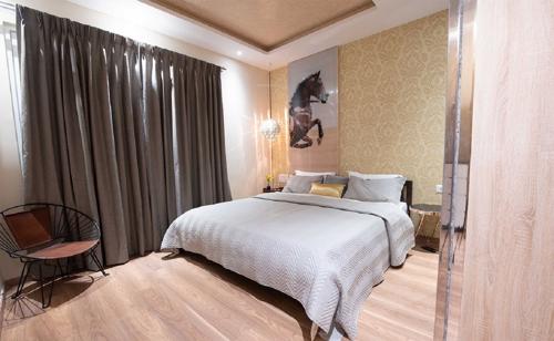  raj-grandeur Bedroom