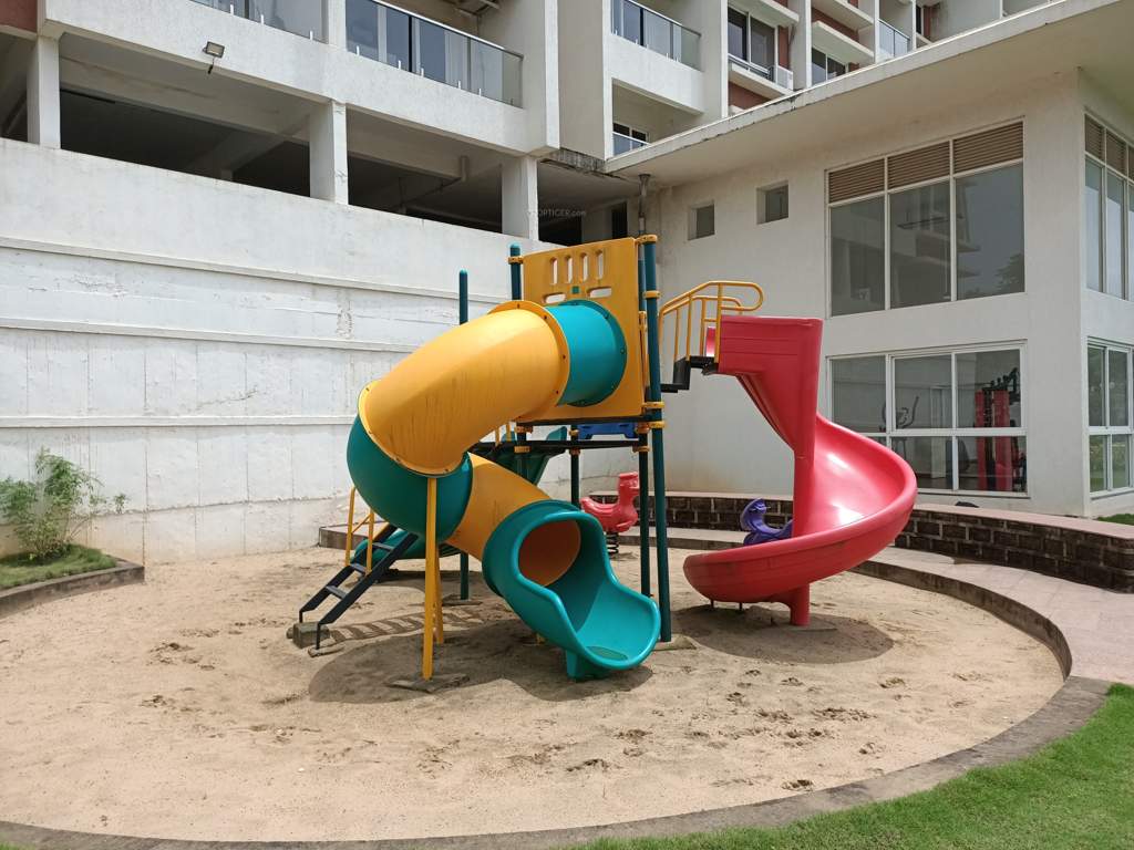  sundance apartments Children's play area