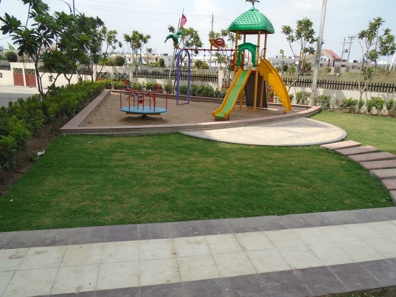 Images for Amenities of Fortune Builders Signature