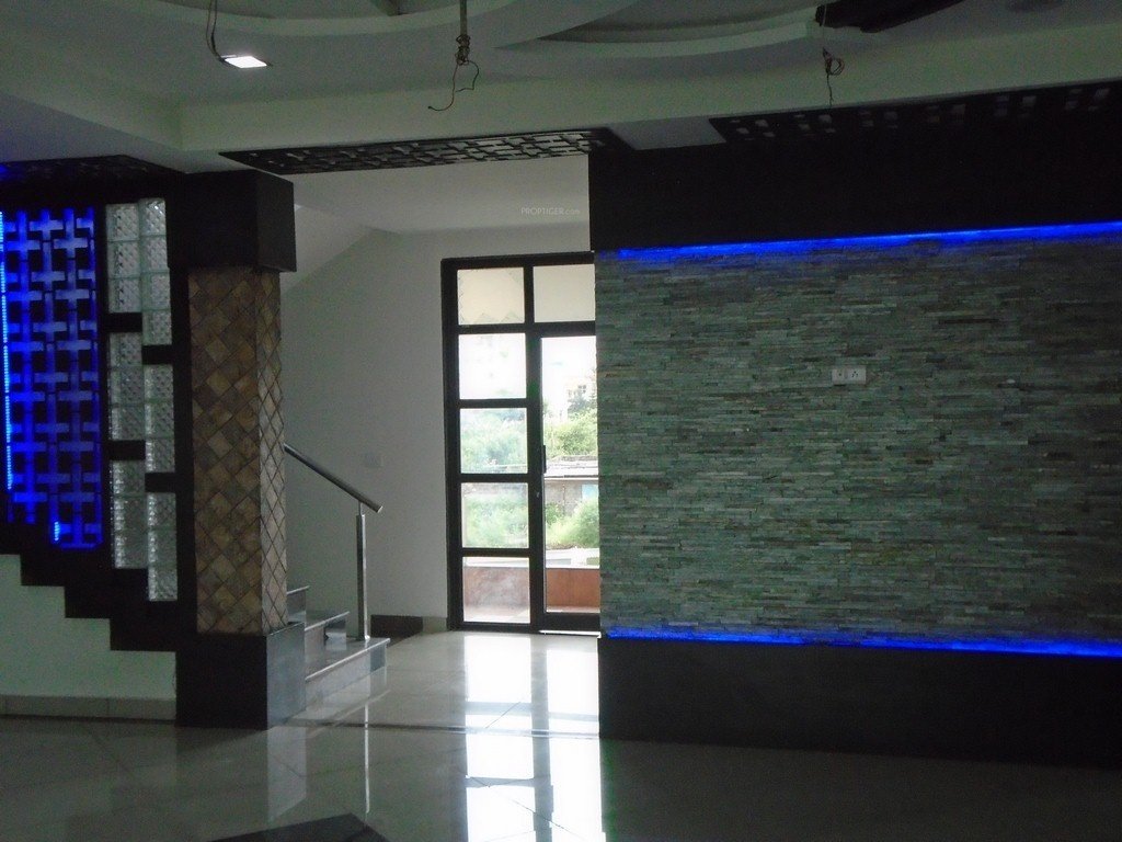 Images for Amenities of Fortune Builders Signature