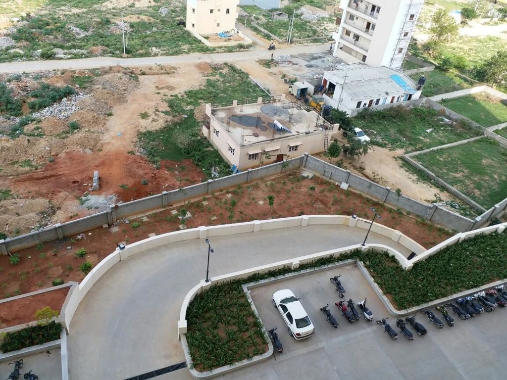 Hiranandani Hill Crest