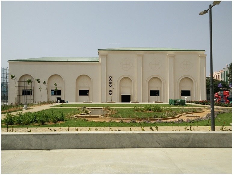 Hiranandani Hill Crest