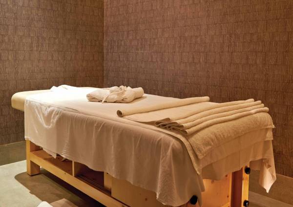 Images for Amenities of Hiranandani Bridgewood