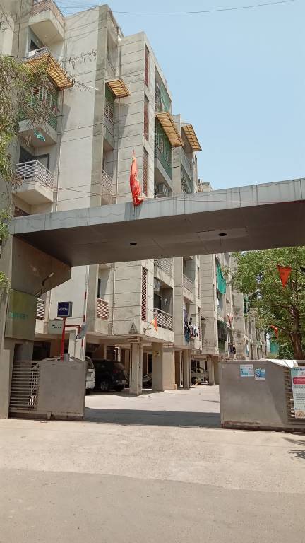  residency Gated Community