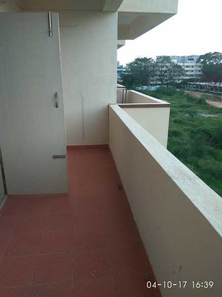  silicon-citi Balcony