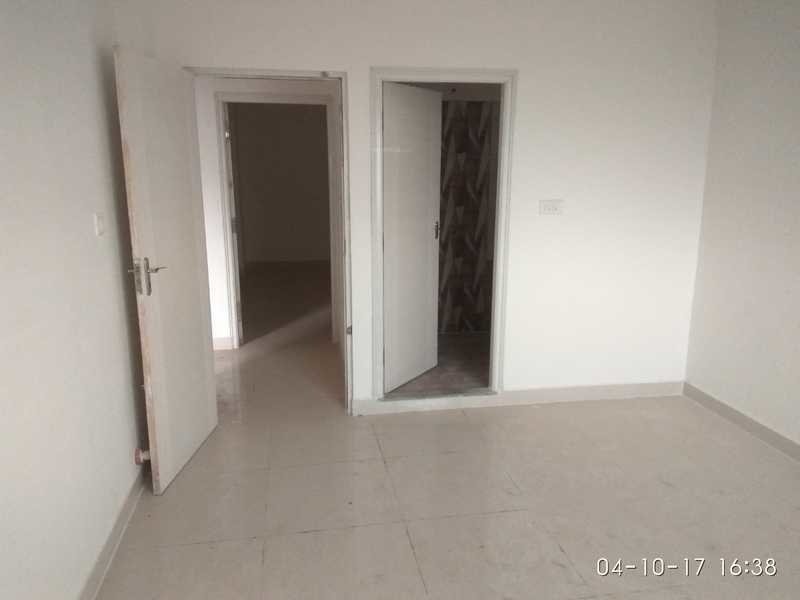  silicon citi Living Area