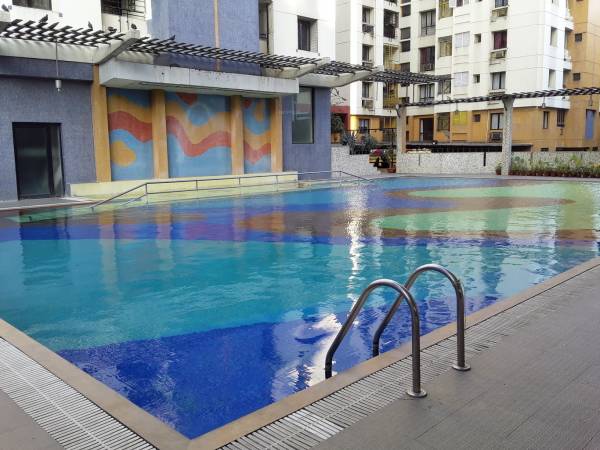  cambridge Swimming Pool