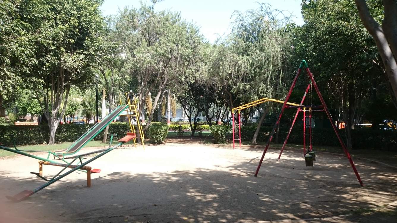  exclusive floors Children's play area