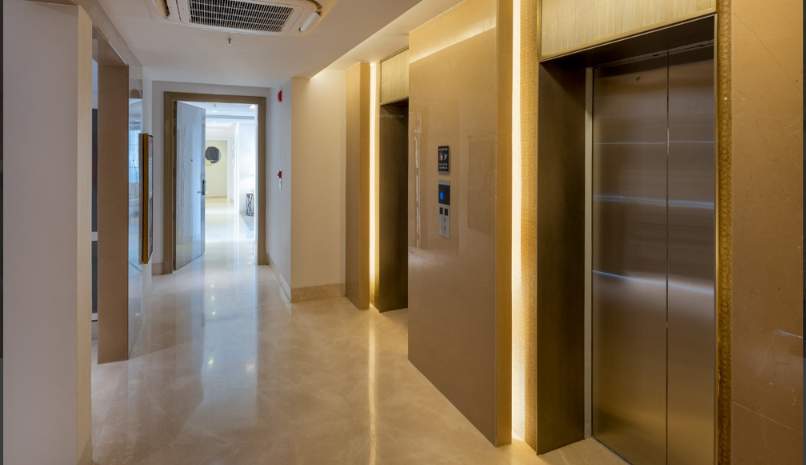  exclusive floors Lift(s)