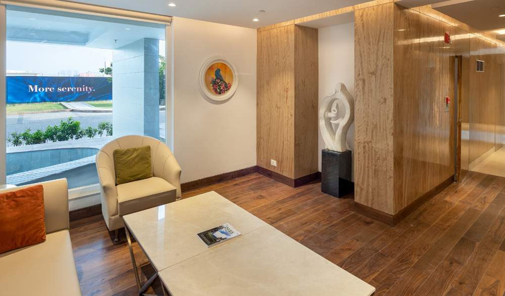  exclusive floors Living Area