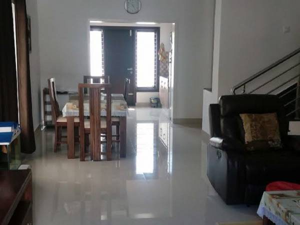 Dining Area silver-oak Dining Area