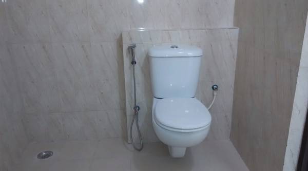  imperial-heights Bathroom