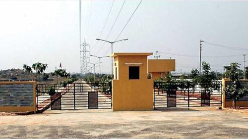  green-square Images for Elevation of S and S Green Green Square