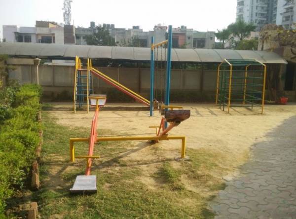  green-valley Children's play area