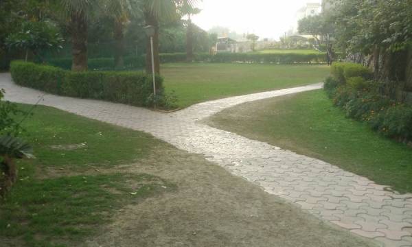  green-valley Landscaped Gardens