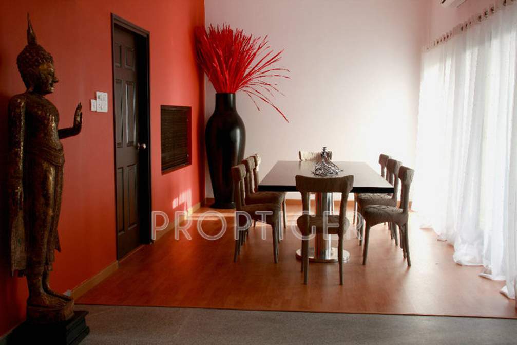 Images for Main Other of Sark One