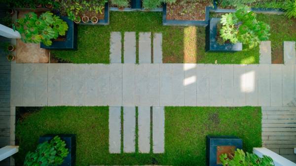  interlaken Landscaped Gardens