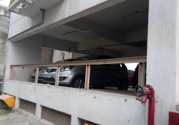  greenwood-elements Car Parking