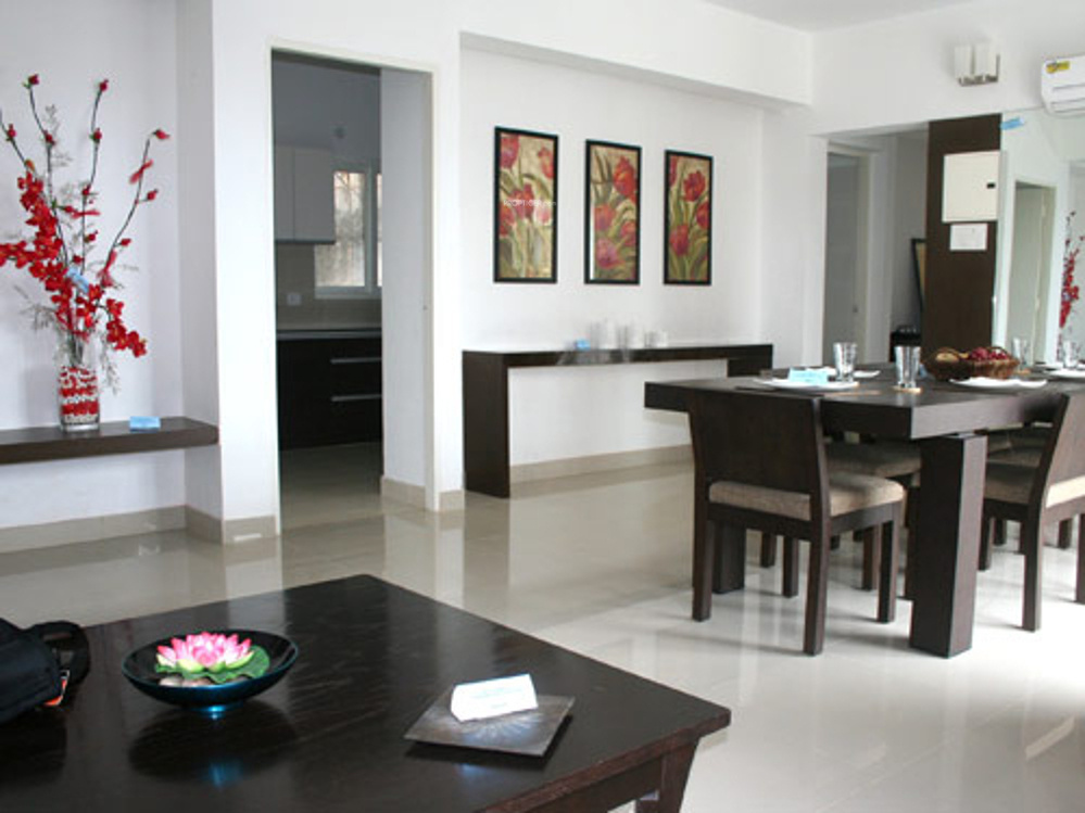  greenwood elements Dining Area