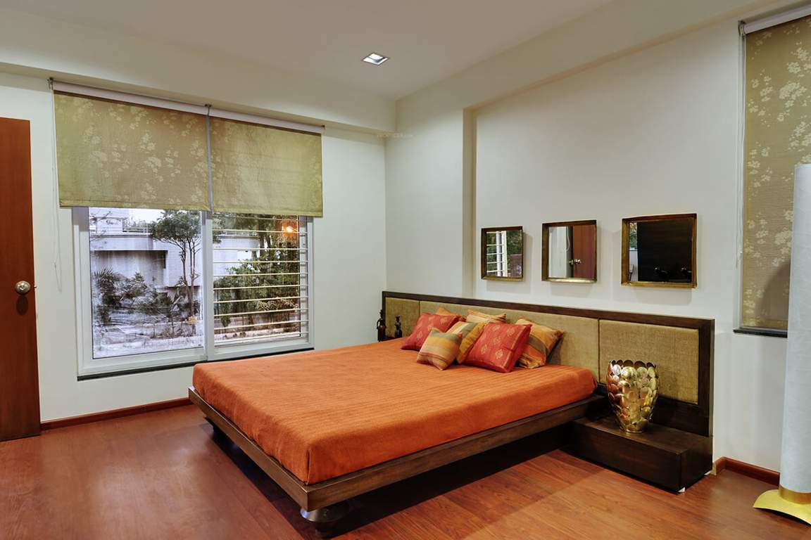  indraprasth 10 the palm court Bedroom