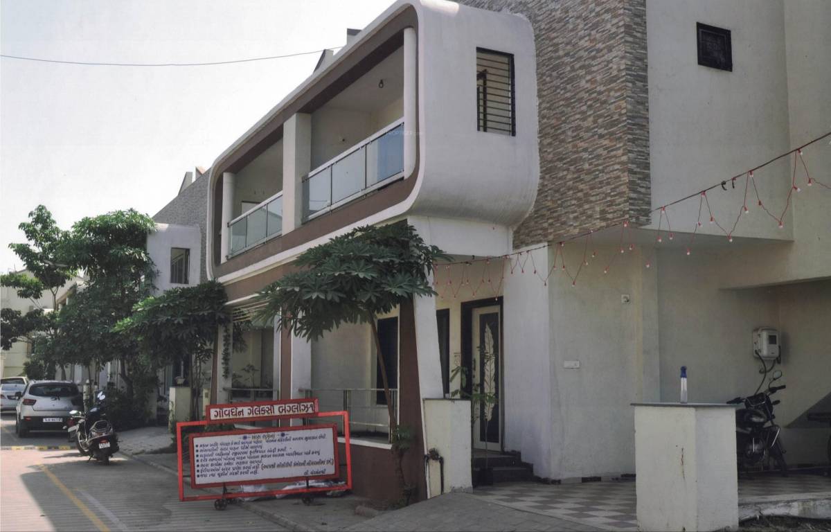 govardhan galaxy Elevation