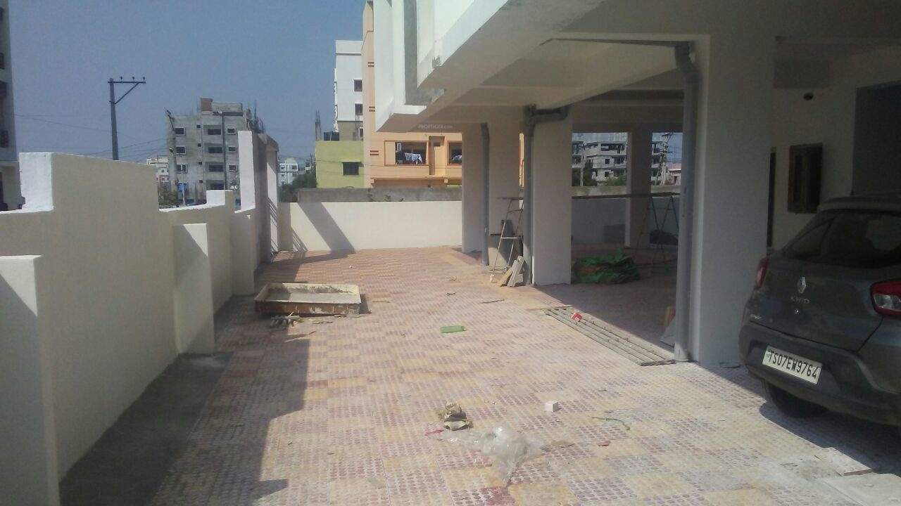  sk wonders Car Parking