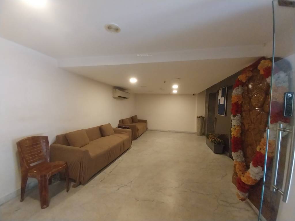  regency Waiting Lounge