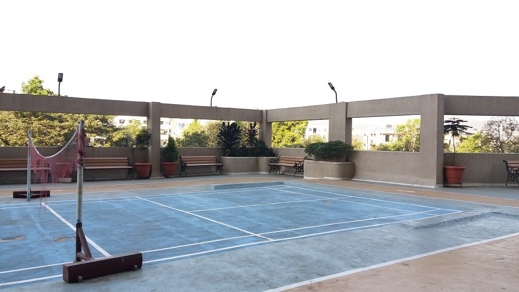  aura Badminton Court