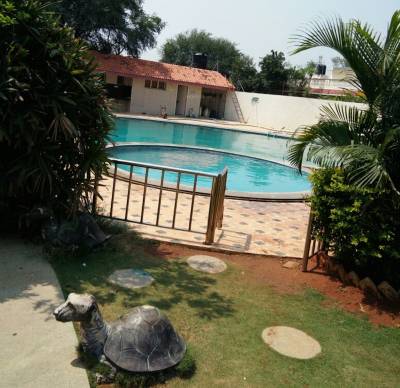  habitat-royale Swimming Pool