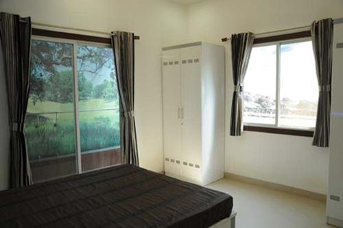  urbane-park Images for Main Other of Paras Urbane Park