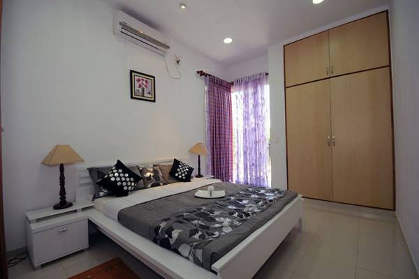 Bedroom the-cosmopolis Bedroom