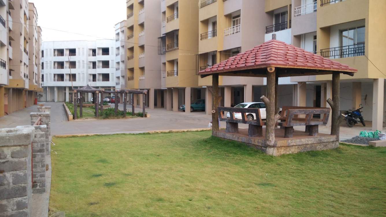  rose garden Images for Amenities of Triaxis Rose Garden