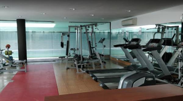 Gymnasium paradise Gymnasium