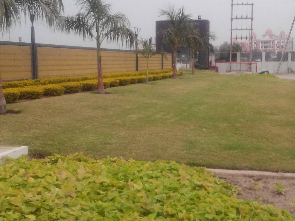 paradise Landscaped Gardens