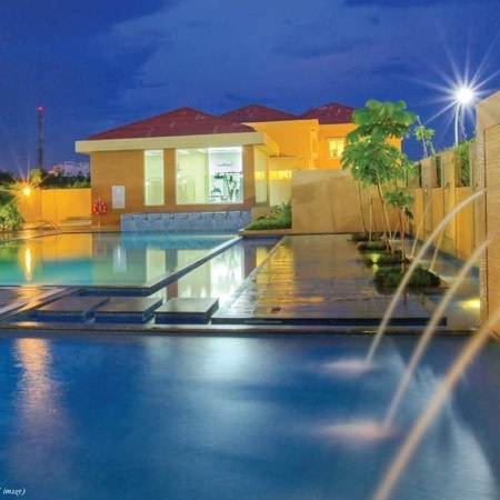 24k glamore Swimming Pool