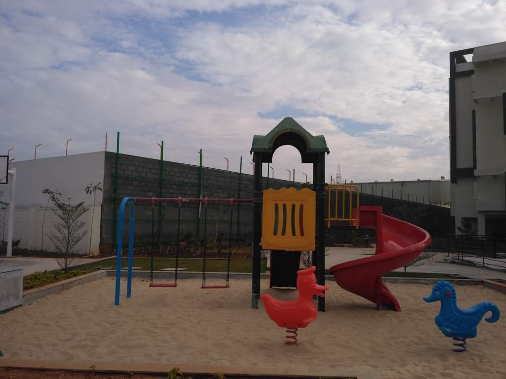  karmel Children's play area