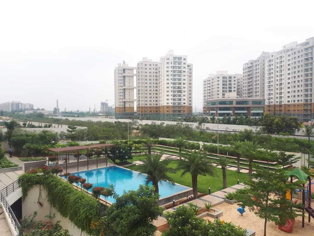  karmel Landscaped Gardens