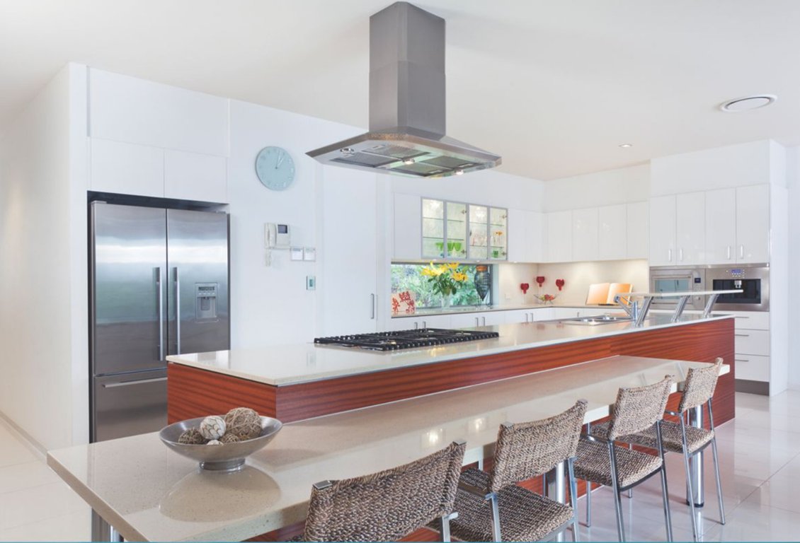  vega iii Dining Area